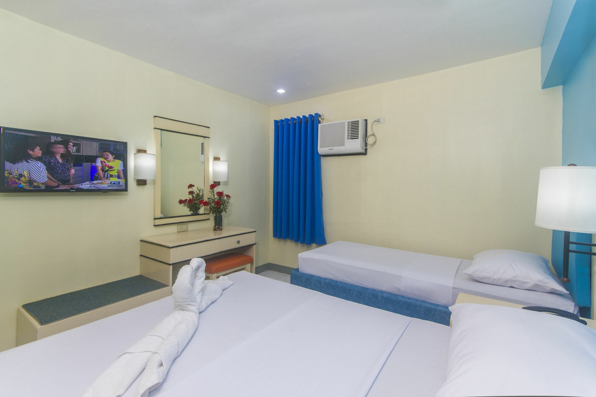 Usda Dormitory Hotel Cebu Esterno foto